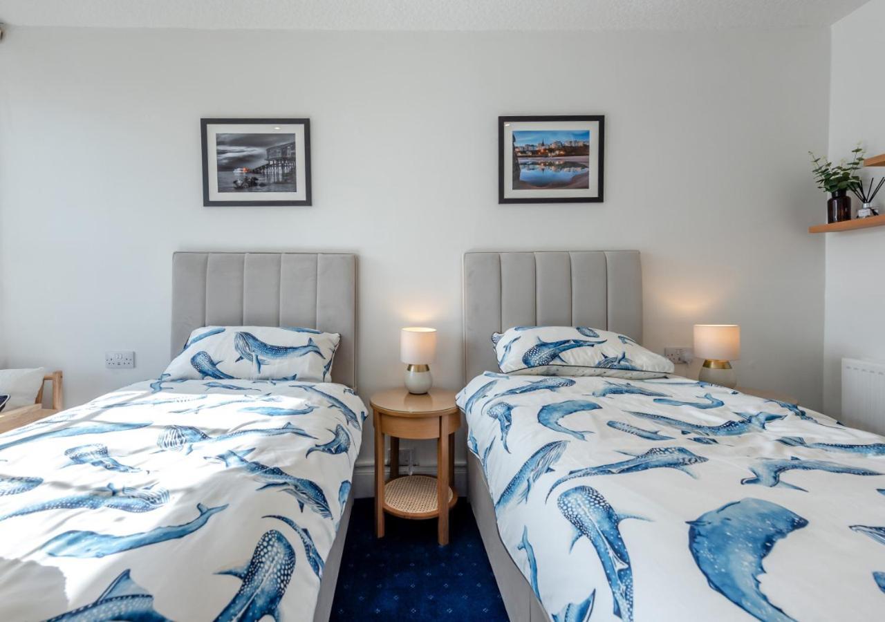 Clifton House Villa Тенби Екстериор снимка